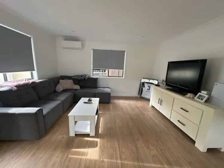 1 room house of 98 m² in Sydney