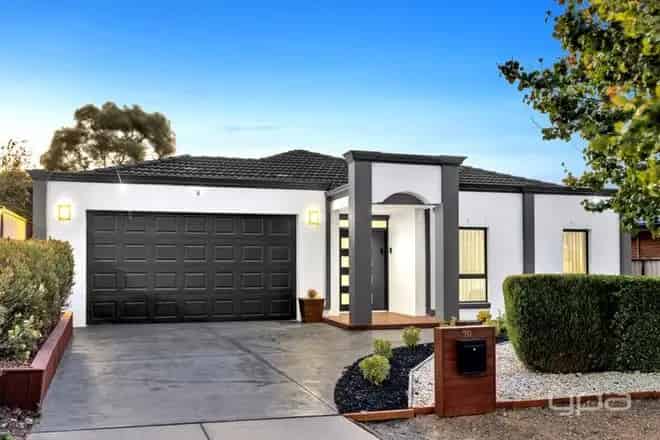 House For Sale , 20, Toledo Crescent, Melbourne, Victoria