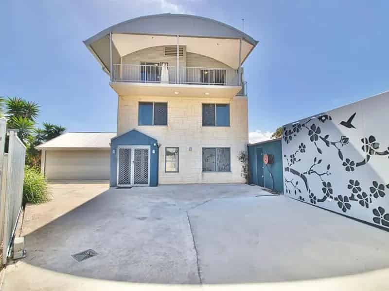 House For Sale , City of Cockburn, Western Australia