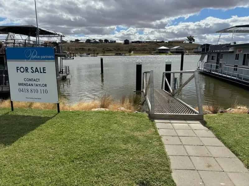 Marina Berth - "Mannum Waters"