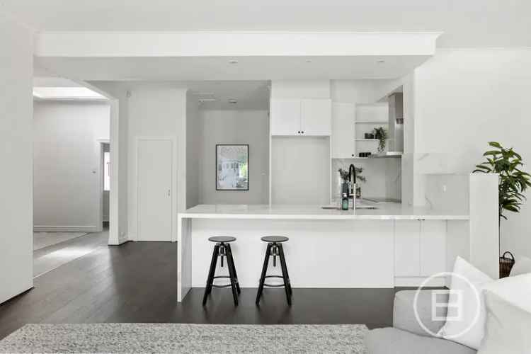 House For Sale in Melbourne, Victoria