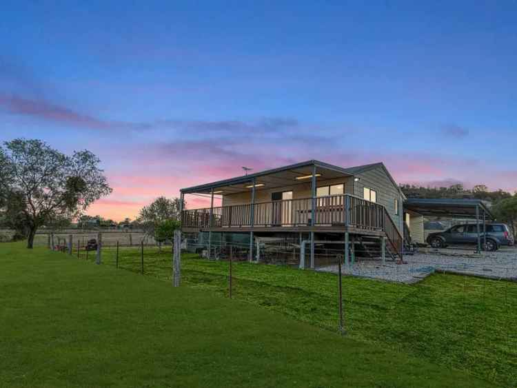 Family Home with Stunning 270° Views on 2.5 Acres