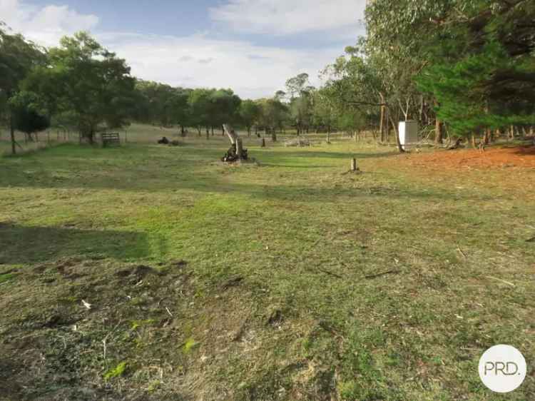 Rural For Sale in Shire of Pyrenees, Victoria