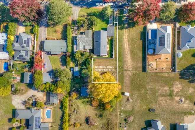 Land For Sale in Porepunkah, Victoria