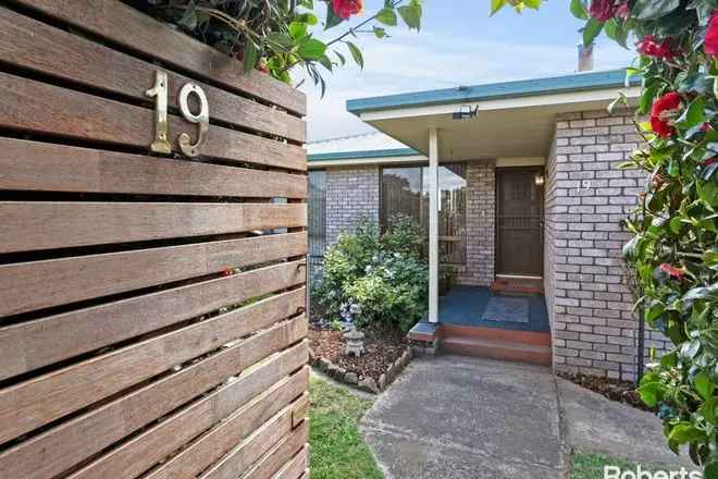 House For Sale in Sheffield, Tasmania