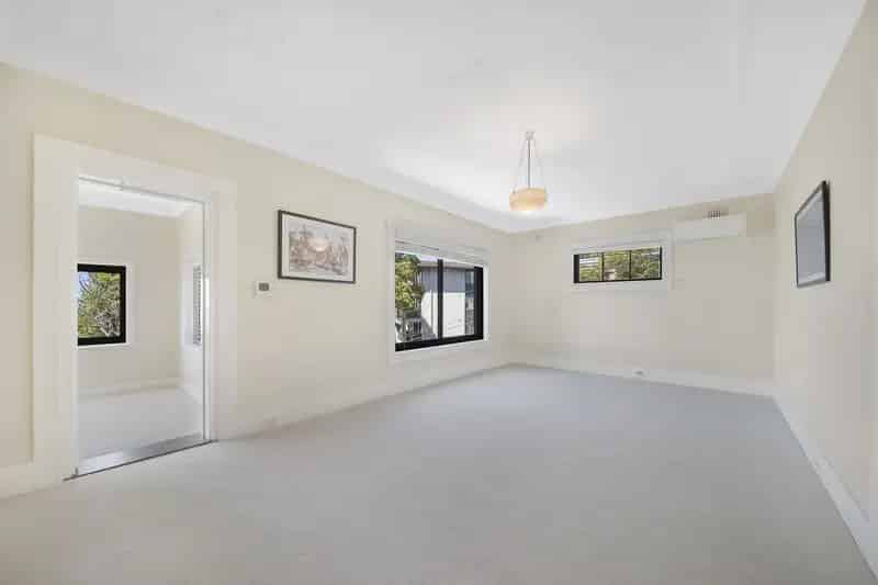 Real Estate For Lease - 2/4 Green Street - Cremorne Point , NSW