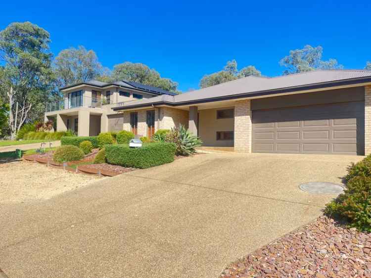 Buy Family Home in Thurgoona with 4 Bedrooms and Modern Features