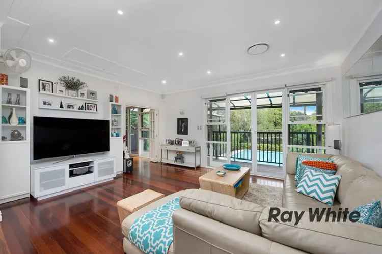 Buy Renovated Home in Fullers Rd with Solar Heated Pool and Alfresco Area