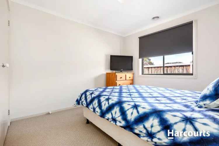 Buy Family Home in Cranbourne East with Spacious Living Zones