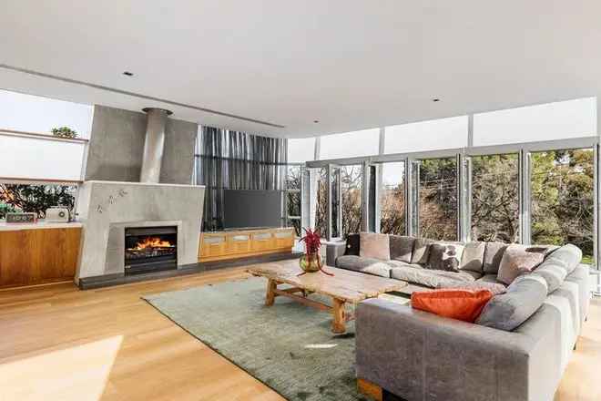 Luxury Yarra Bend Park Home 4 Bedroom 35 Bathroom Williams Boag Masterpiece