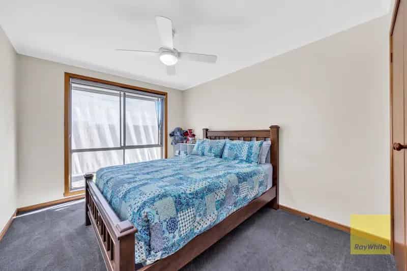 Low Maintenance Living in a Prime Court Location