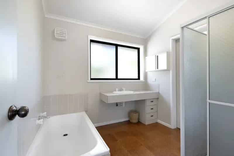House For Sale , 4, Hillside Court, Shire of Mount Alexander, Victoria