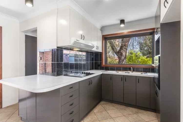 House For Rent in District of Tuggeranong, Australian Capital Territory