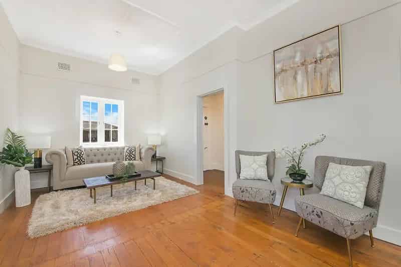 Real Estate For Lease - 126 Shaftsbury Road - Eastwood , NSW
