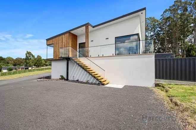 House For Sale in Devonport, Tasmania