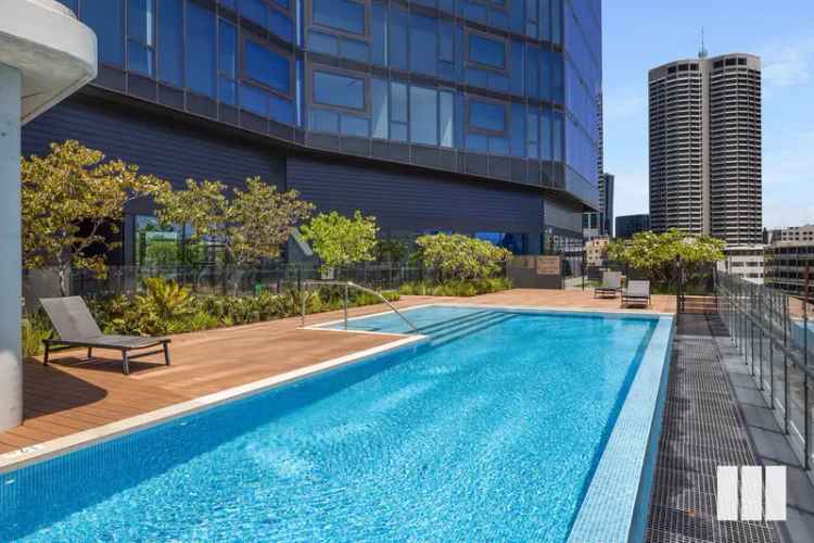 3 Room 58m2 Perth Apartment Brand New Modern City Living