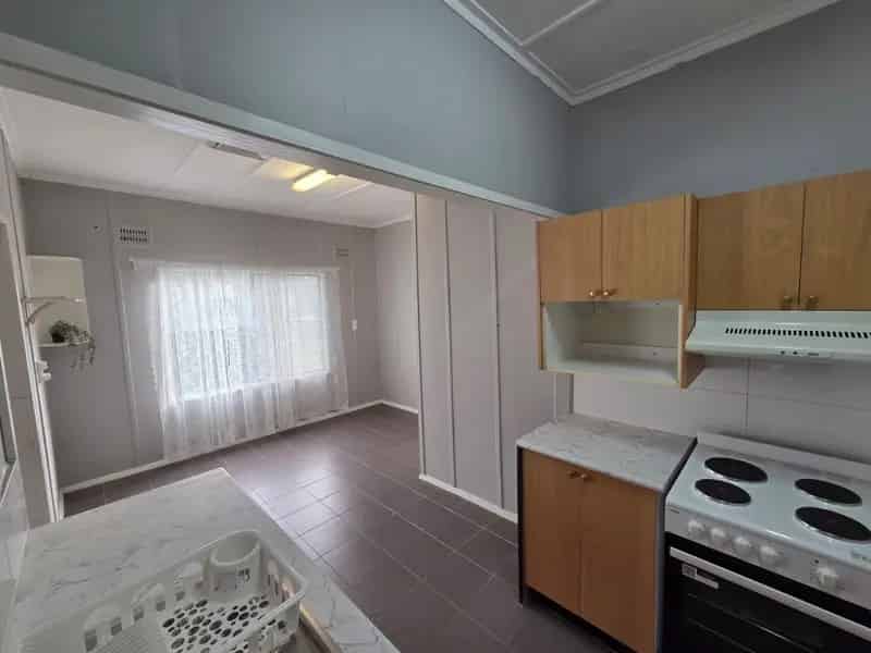 Real Estate For Lease - 20 Nowill Street - Rydalmere , NSW