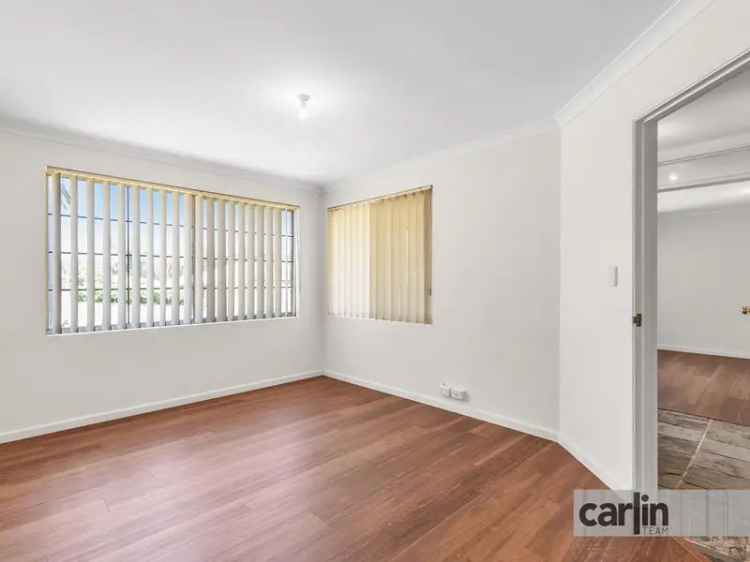 House For Rent in City of Cockburn, Western Australia