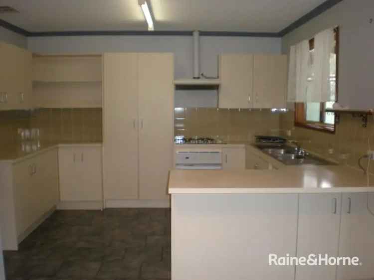 House For Rent in Roxby Downs, South Australia