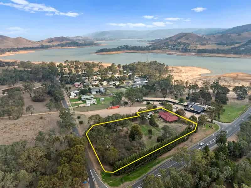 Prime Development Opportunity in the Heart of Bonnie Doon