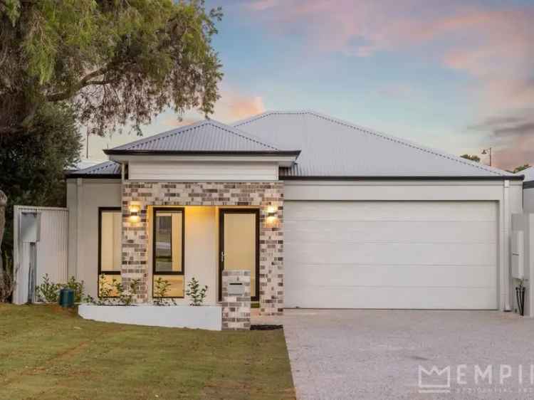 House For Sale in City of Cockburn, Western Australia