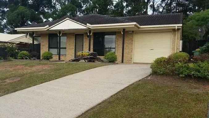 Charming 3-Bedroom Family Home in Narangba