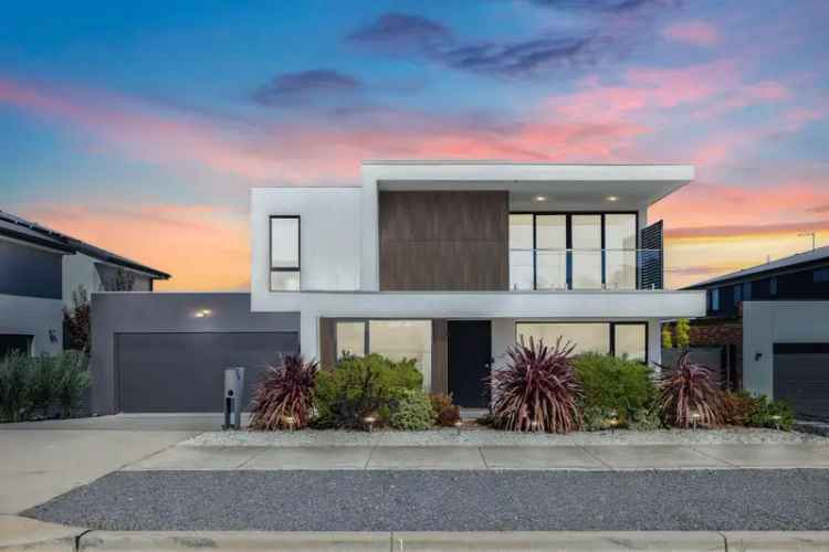 Luxury Throsby Family Home for Sale