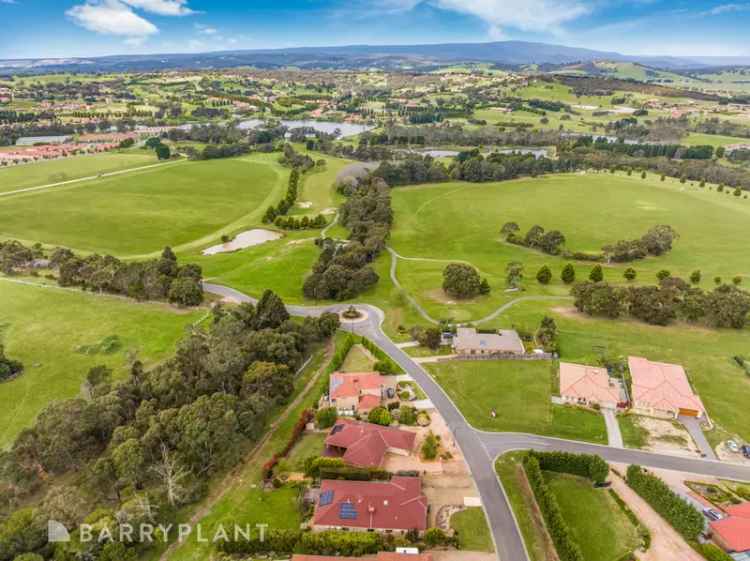 Family Home in Hidden Valley Estate Wallan