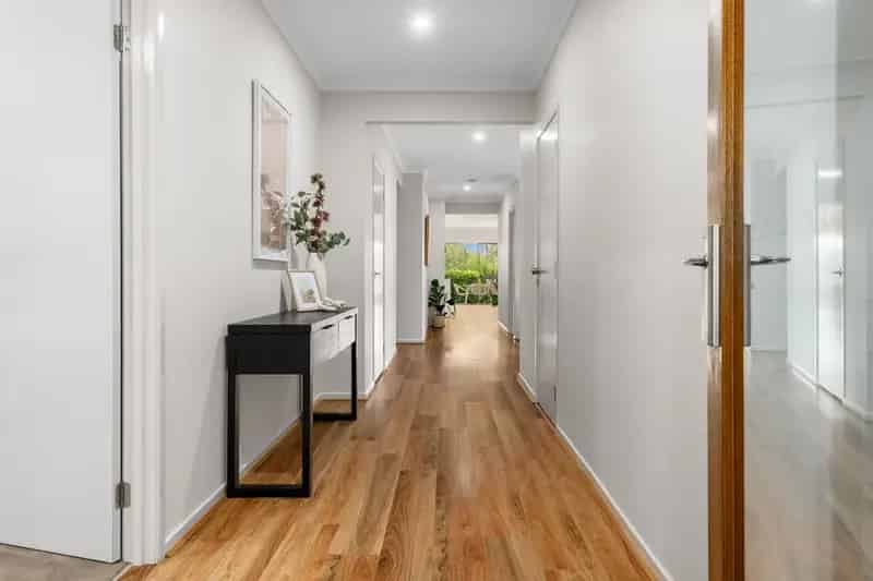 Real Estate For Sale - 37 Halycon Bend - Beveridge , VIC