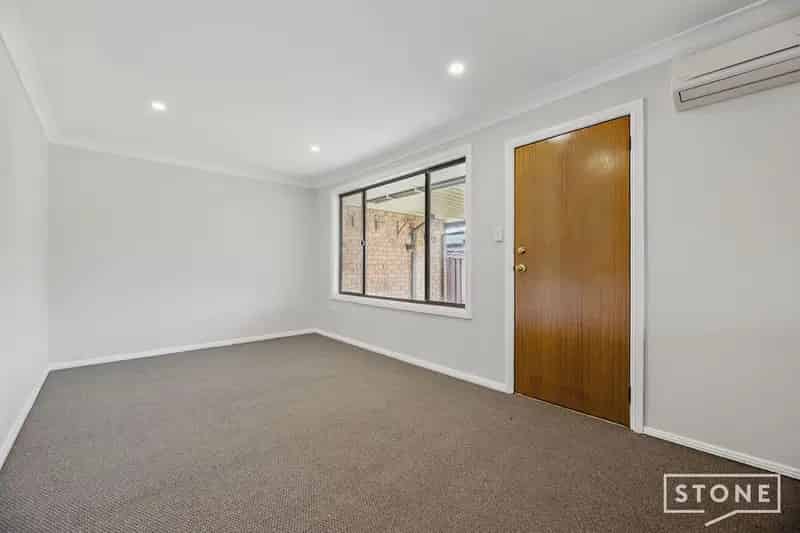 Real Estate For Lease - 2/4 Ivory Place - Richmond , NSW