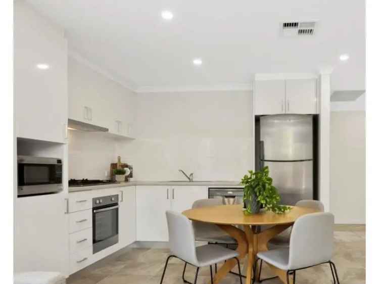 Villa For Rent in City of Joondalup, Western Australia