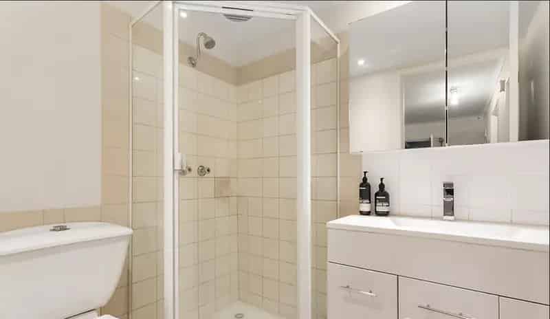 1 room apartment of 201 m² in Melbourne
