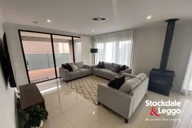 House For Rent , 26, Breeze Way, Melbourne, Victoria