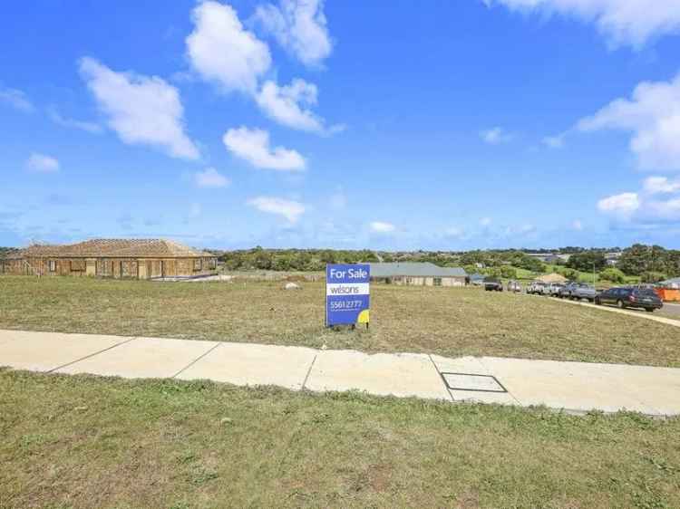 Build Your Dream Home on Elevated Land in Riverland Estate