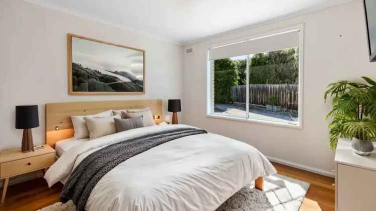 House For Sale in 253, Clarence Street, Hobart, Tasmania