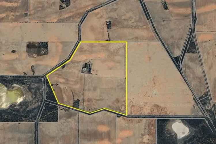 Acreage For Sale in Manangatang, Victoria