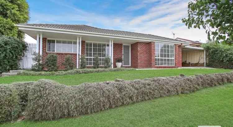 Sunfilled 3-Bedroom Home with Ducted AC and Alfresco