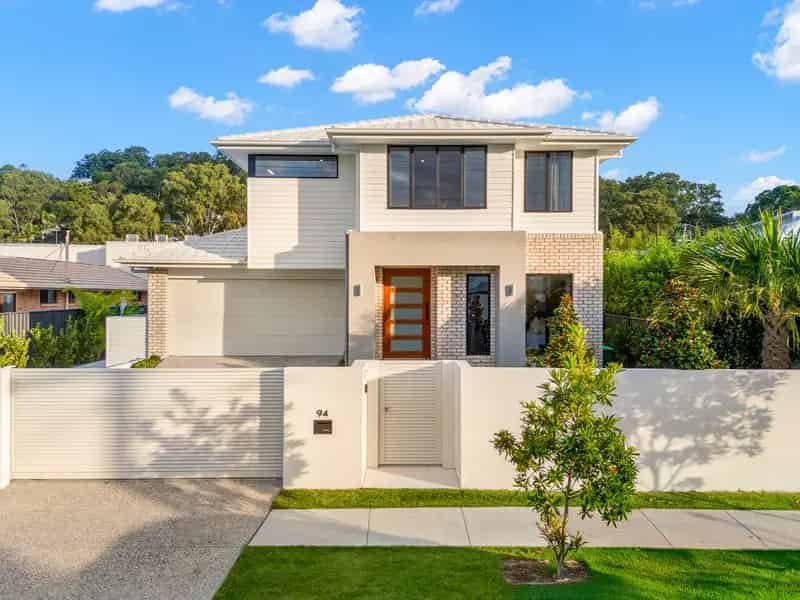 Luxury Family Living in Sought-After Burleigh Heads