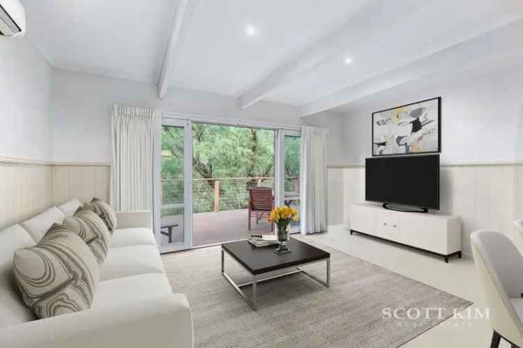 Beautiful Family Home in Mount Waverley Secondary College Zone