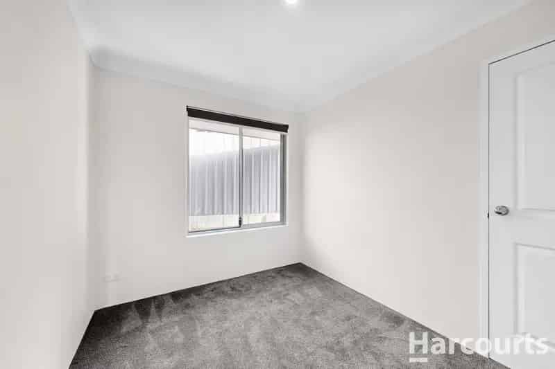 Beautifully Renovated 3-Bedroom Home in a Quiet Cul-de-Sac!