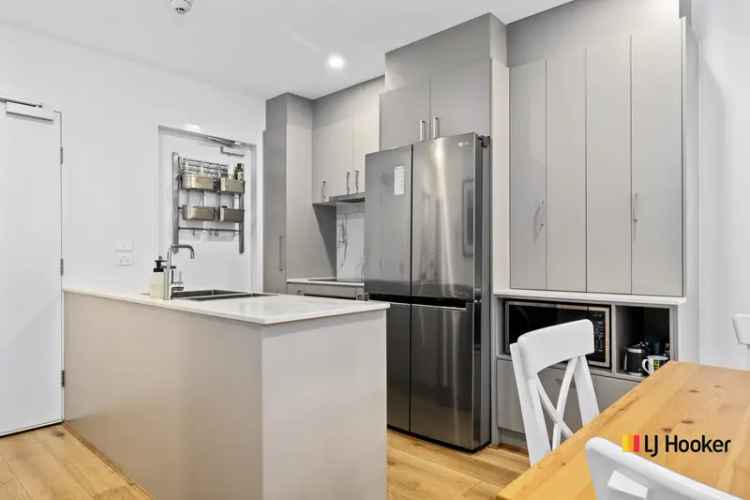 Apartment For Rent in District of Belconnen, Australian Capital Territory