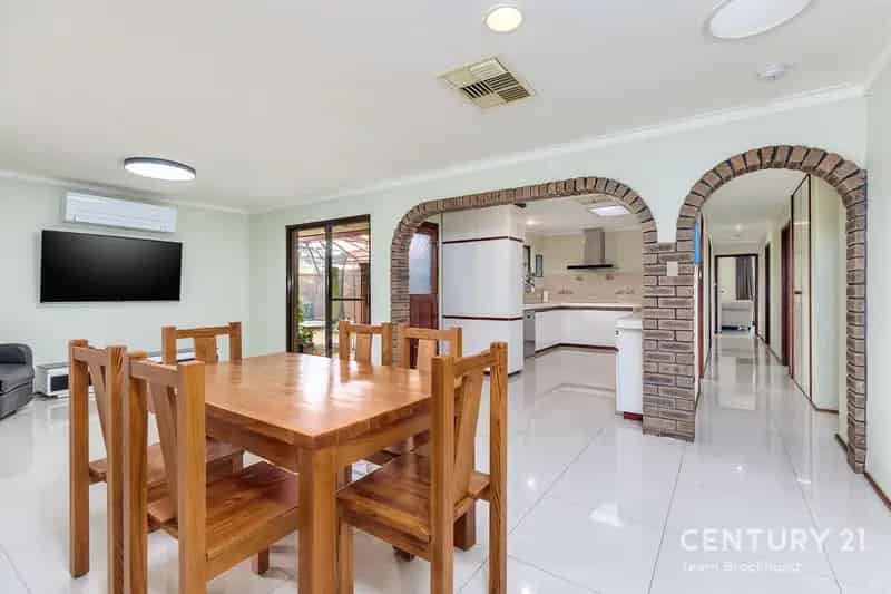3 Princeton Court, Thornlie WA 6108 - House For Sale