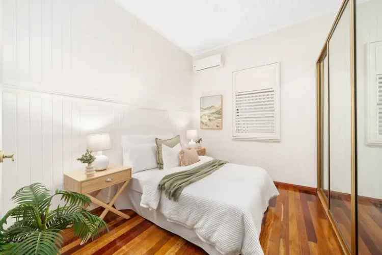  For Sale in 50, Oxford Street, Brisbane City, Queensland