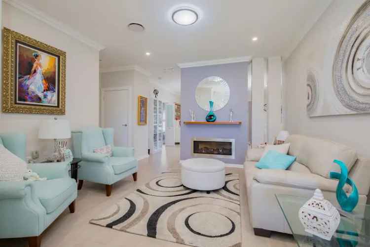 buy house in Merewether with rare freestanding design