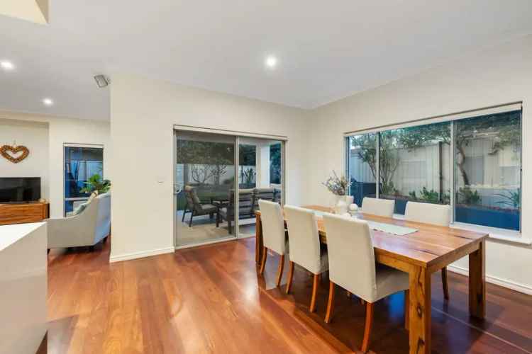 House For Sale in City of Melville, Western Australia