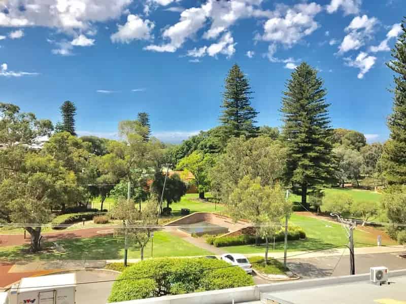1 room apartment of 15 m² in Perth