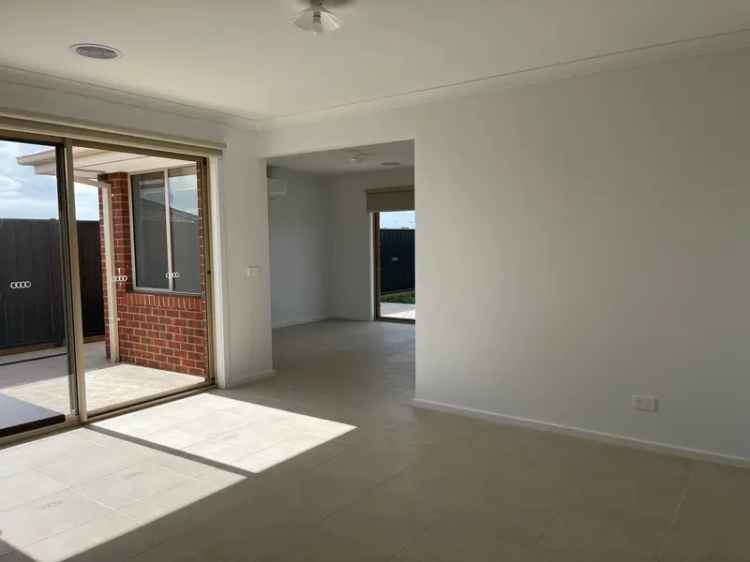 Buy house in Colac with 4 bedrooms and modern features