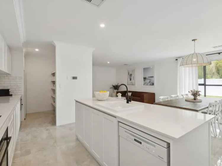 House For Sale in City Of Kalamunda, Western Australia