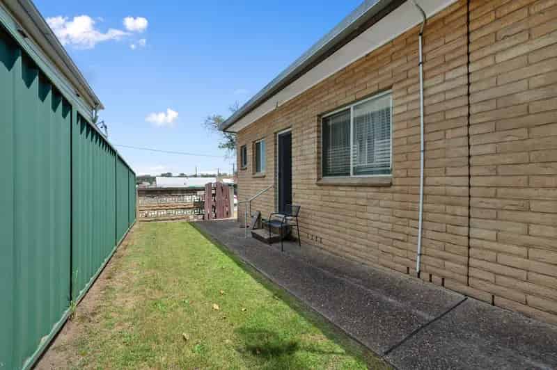 Real Estate For Lease - 1/54 Cumberland Street - Cessnock , NSW