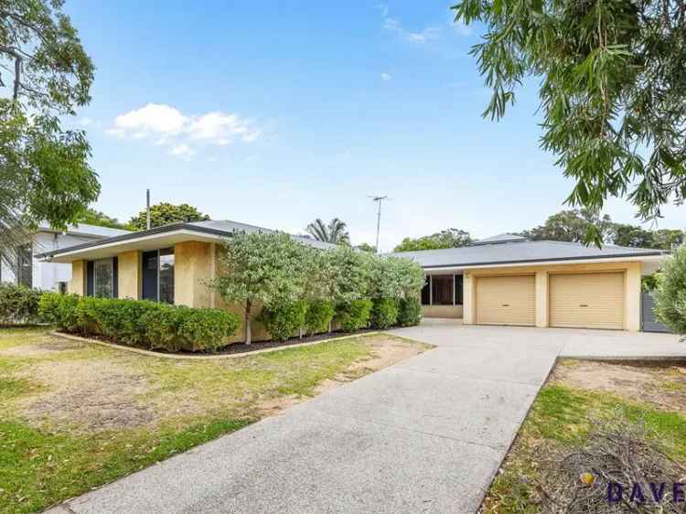 4 Bed 2 Bath Family Home in Karrinyup Near Golf Course and Lake